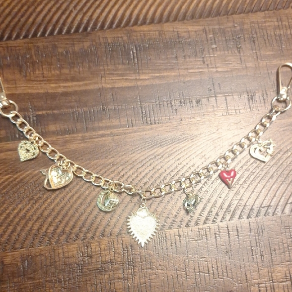Elegant Heart Bag Charm - Picture 6 of 6